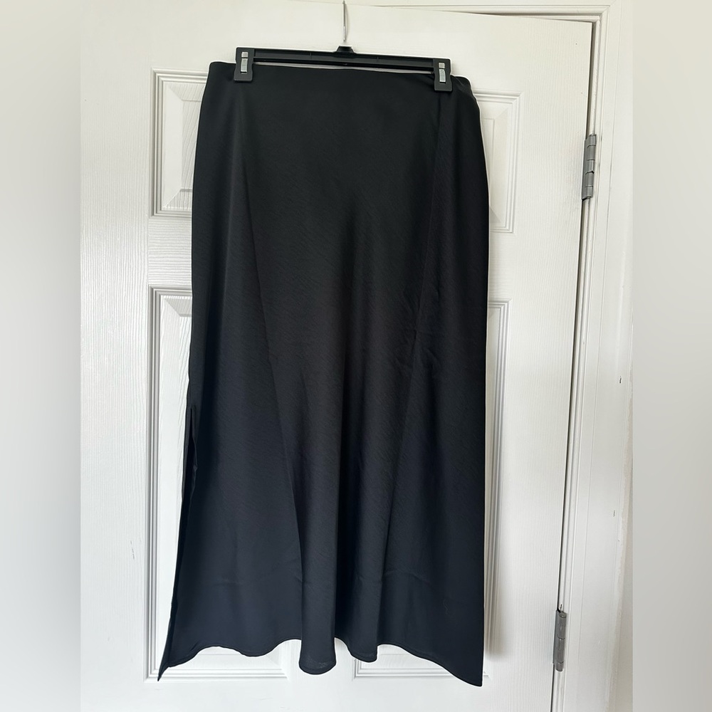Women’s Midi A-Line Slip Skirt